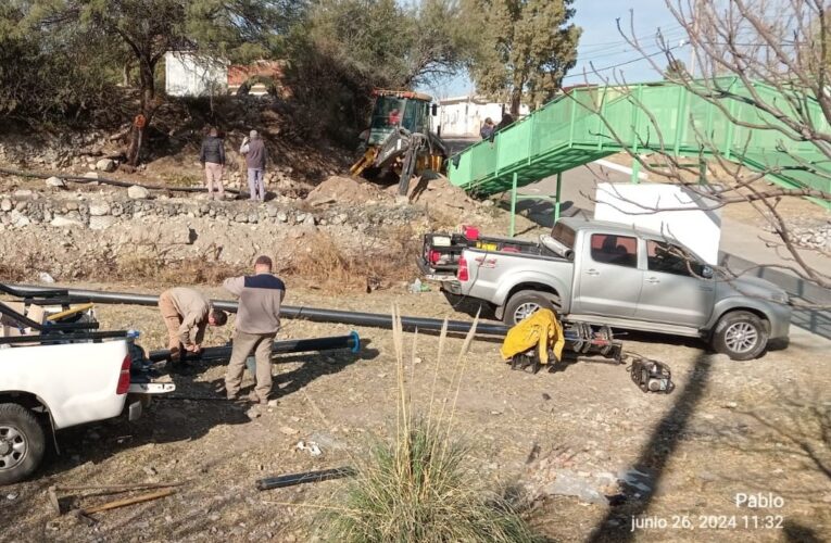 El Gobierno provincial realizó una obra para ampliar el suministro de agua en Villa de Quebrada