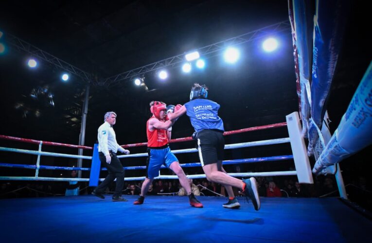 Con un lleno total, La Punta vibró con la 2ª fecha del Campeonato Provincial de Boxeo Amateur 