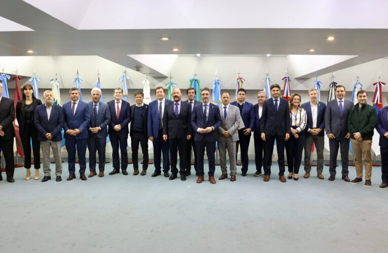 Gobernadores de todo el país aprobaron el reingreso de San Luis al CFI