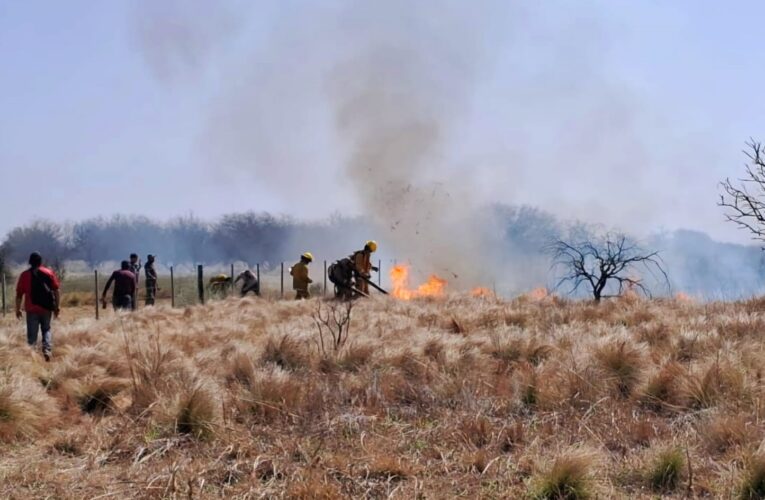 El incendio en cercanías de El Morro fue causado por tres hombres