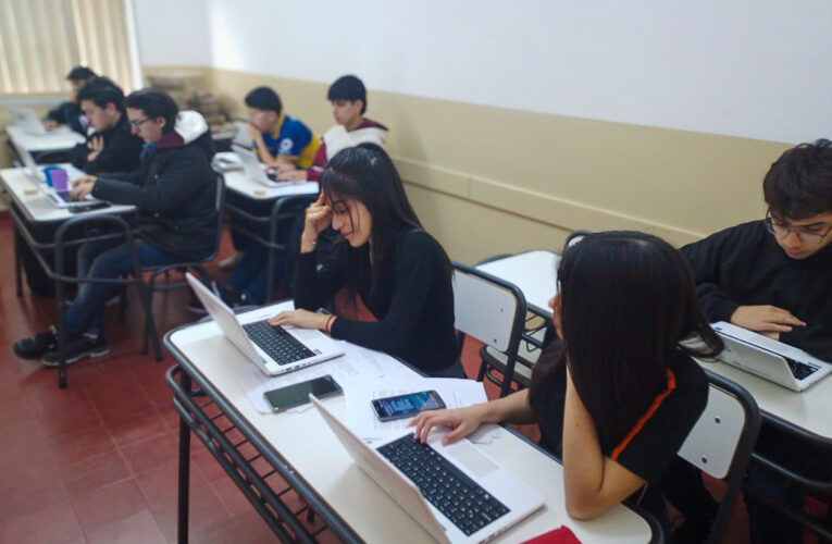 Cinco estudiantes representarán a San Luis en las Olimpiadas de Filosofía