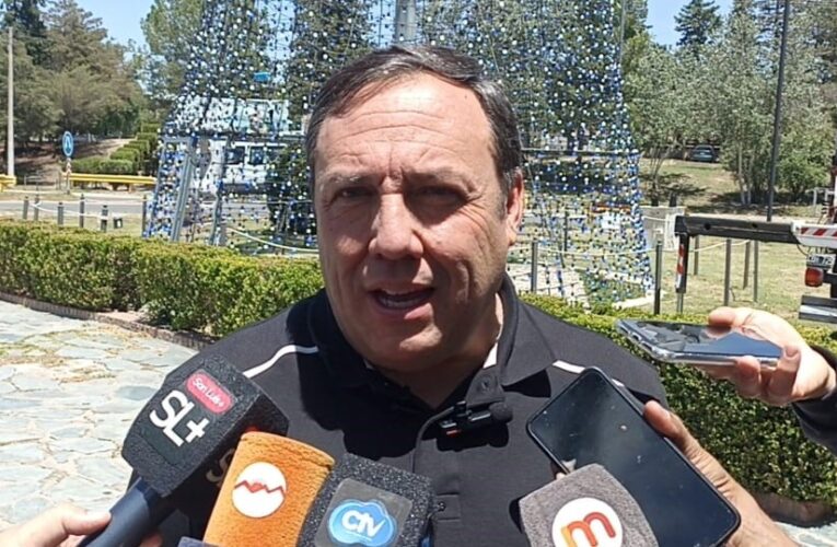 El Intendente de Juana Koslay anunció aumento para los empleados y el inicio de obra del centro de monitoreo de cámara de seguridad