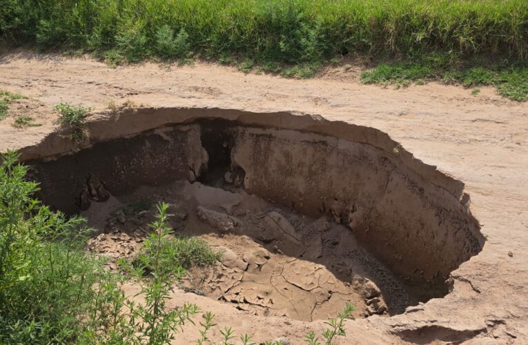 Productores y vecinos aislados por destrucción de la RP31