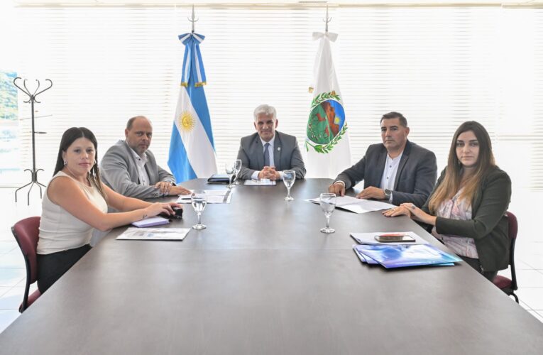 A través del Gobierno, Nogolí buscará asfaltar sus calles cercanas a la plaza principal