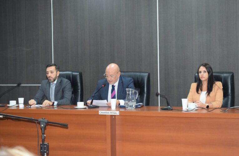 20 años de prisión para acusado de violación y corrupción de menores