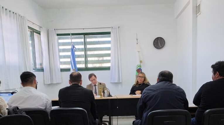 La Justicia imputó a un ex intendente por presuntos delitos contra la administración pública