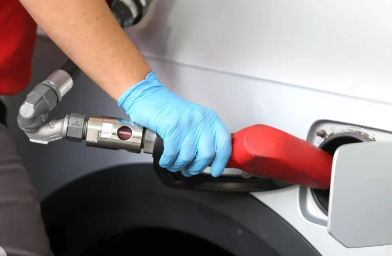 Sube el impuesto a los combustibles y se espera un aumento en naftas y gas oil