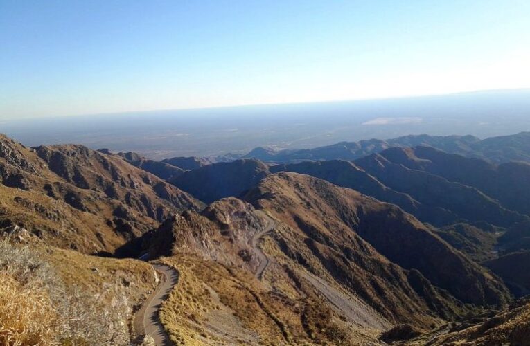 El camino de Nogolí a Río Grande, un trazado de ensueño que alcanza el cielo