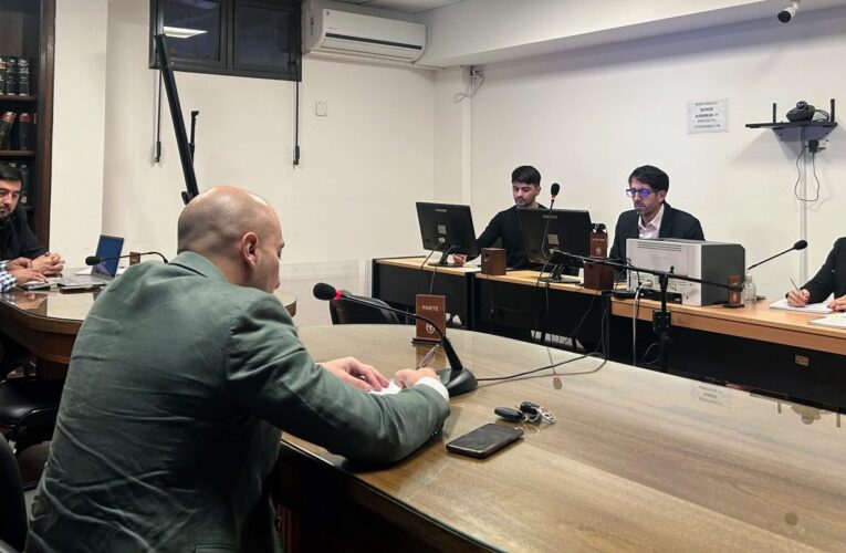 El conductor imputado por la muerte del delivery seguirá en prisión domiciliaria