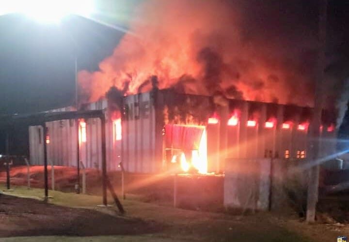 Villa Mercedes: Se incendió una planta recicladora