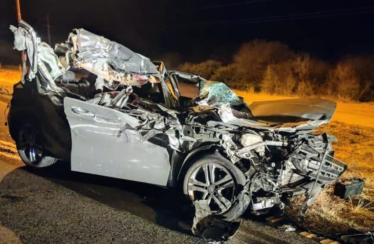 Un hombre y un niño fallecieron tras el choque entre un automóvil y un camión en la Autopista de las Serranías Puntanas