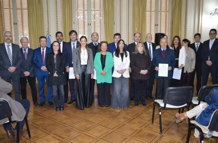 Asumió la nueva integración del nuevo jurado de enjuiciamiento