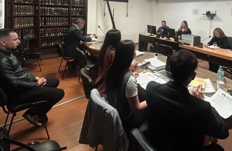 Elevan a juicio la causa contra la ex policía por el homicidio de sus hijos
