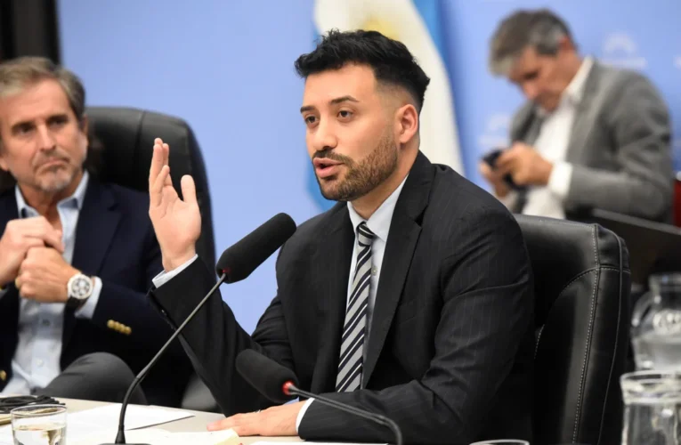Ley Bases 2 y Hojarasca 2: el paquete de diciembre del Ejecutivo y el impacto en el Congreso