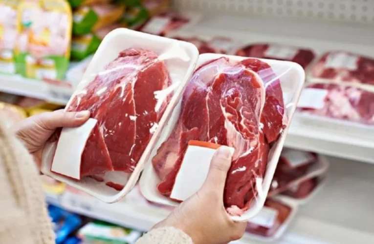 Los precios de la carne se dispararon en noviembre pero el consumo sigue por encima del 2024
