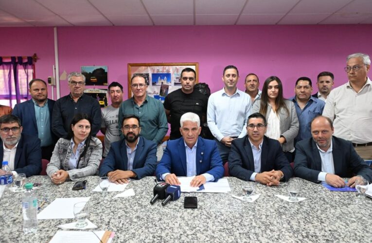 El Gobierno provincial asiste a intendentes que asumieron con municipios desordenados y graves problemas financieros