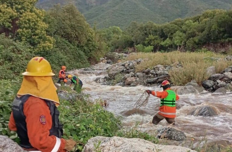 Los Molles: rescataron a personas tras la crecida de un arroyo