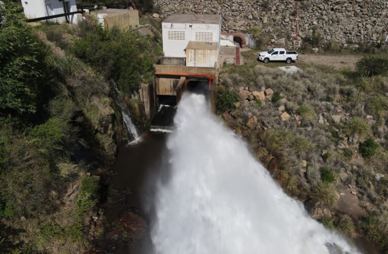 Abren descargadores de fondo de los diques Antonio Esteban Agüero, Saladillo, Luján y Las Palmeras