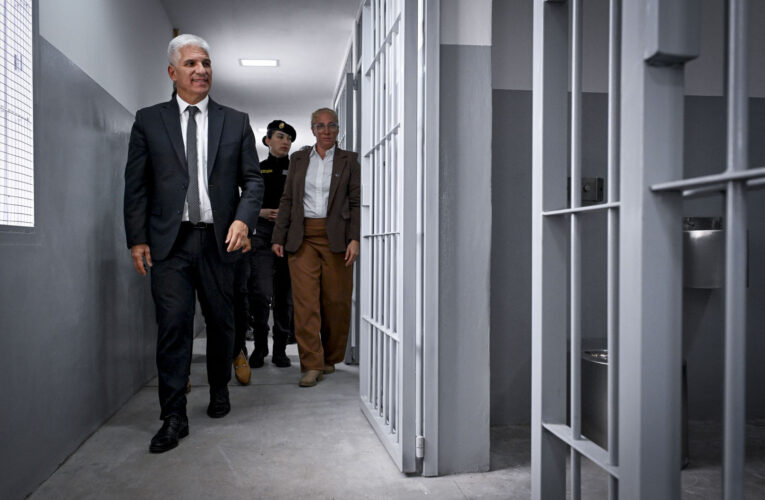 El Gobernador inauguró la ampliación del pabellón femenino en la Penitenciaría Provincial
