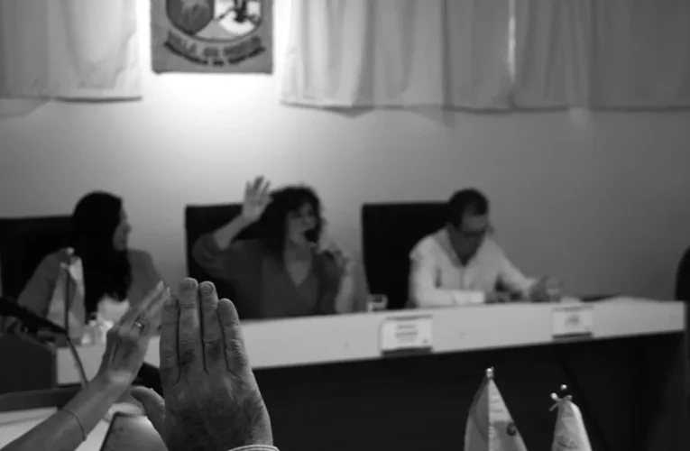 Crisis institucional en Villa de Merlo: denuncian irregularidades y judicializan una sesión clave del Concejo