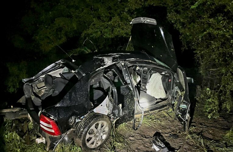 Tragedia en la Autopista 55: tres muertos y dos heridos graves tras un vuelco
