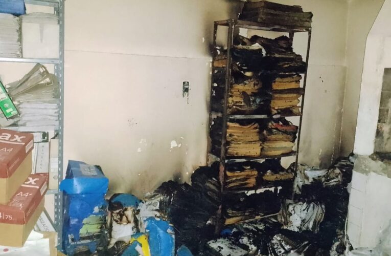 Villa Mercedes: sofocaron un incendio en un inmueble donde funciona el Archivo Municipal