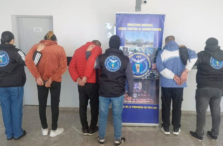 Enviaron a la cárcel a dos hombres y una mujer que manejaban centros de venta y distribución en San Luis y Juana Koslay