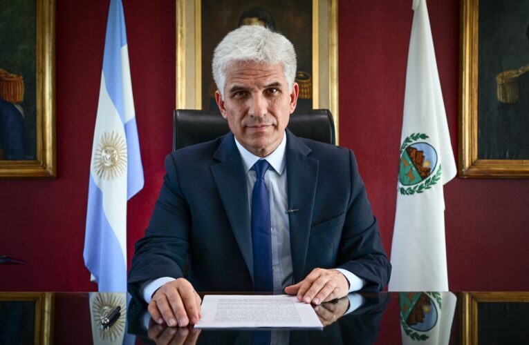 Poggi enviará a la Legislatura una nueva ley de ministerios y de reactivación económica