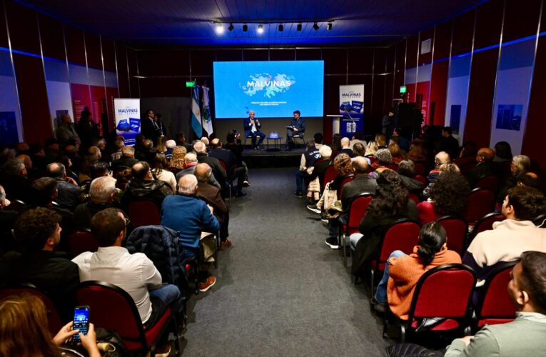 Presentaron ‘Malvinas, El Legado’ en la Feria Internacional del Libro