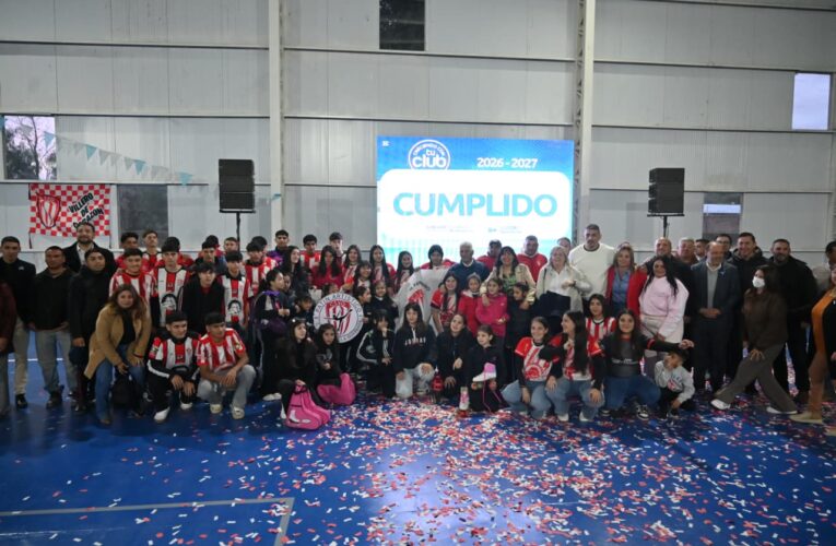 Poggi inauguró obras en Sportivo Villa de la Quebrada, que abrirá su escuelita de fútbol