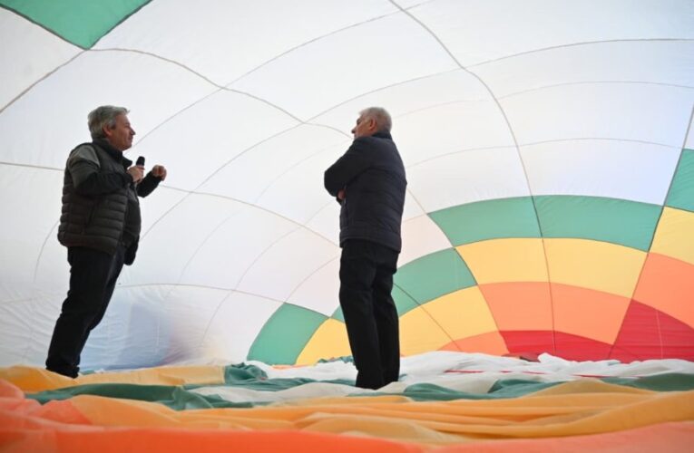 Inauguró en San Luis la primera fábrica de globos aerostáticos del país