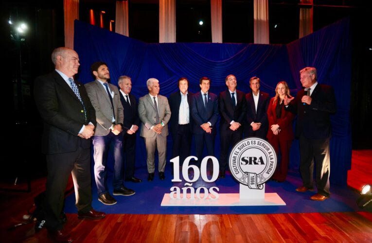 Poggi participó de un encuentro con otros gobernadores en la Sociedad Rural