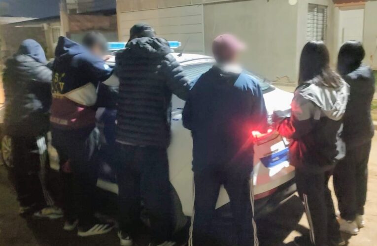 San Luis: Demoraron a seis jóvenes por ocasionar ruidos molestos en la vía pública