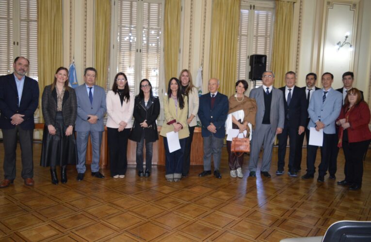 Juró la integración del Jurado de Enjuiciamiento 2026-2027